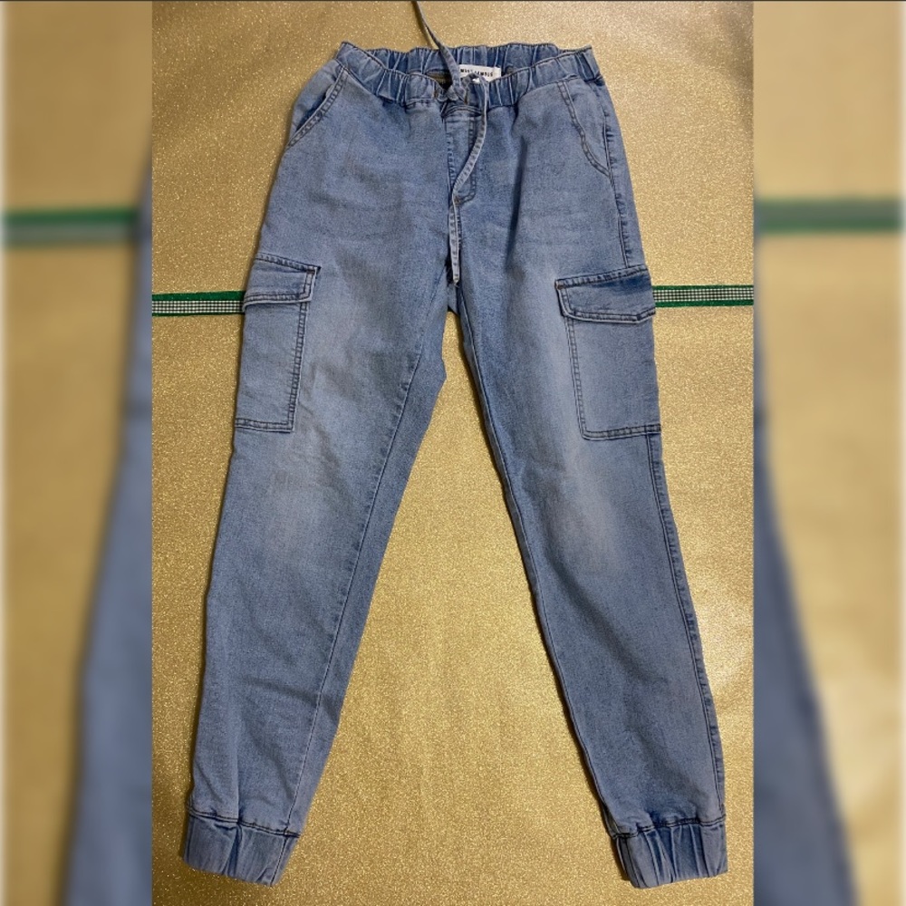 Light Wash Women's Denim Cargo Joggers Gem